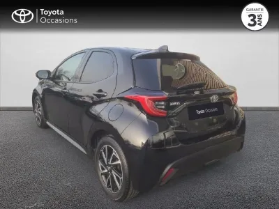 TOYOTA Yaris 70 VVT-i Design 5p MY22 occasion 2022 - Photo 2