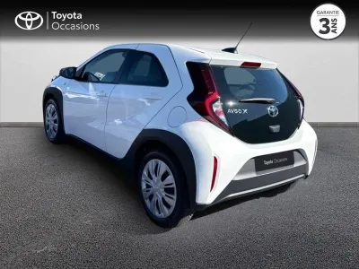 TOYOTA Aygo X 1.0 VVT-i 72ch Dynamic occasion 2022 - Photo 2