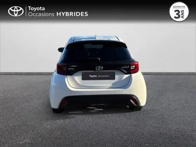 TOYOTA Yaris 116h Design 5p MY22 occasion 2023 - Photo 4