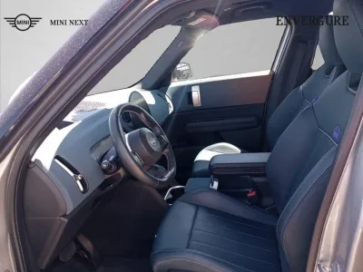 MINI Countryman C 170ch Favoured DKG7 occasion 2024 - Photo 4