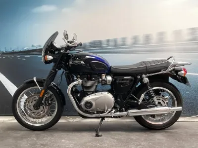TRIUMPH Bonneville T120 - 1200 occasion 2025 - Photo 3