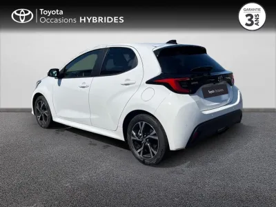 TOYOTA Yaris 116h Design 5p MY25 occasion 2026 - Photo 2