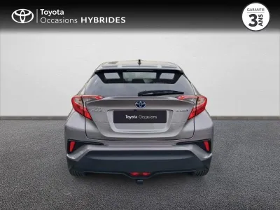 TOYOTA C-HR 122h Graphic 2WD E-CVT occasion 2017 - Photo 4