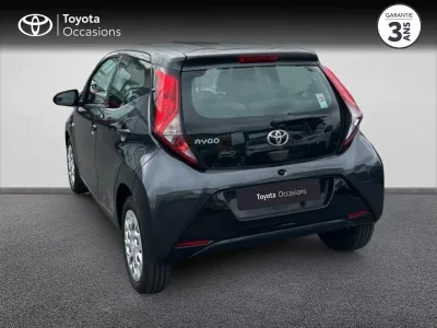 TOYOTA Aygo 1.0 VVT-i 72ch x-play x-shift 5p MY20 occasion 2021 - Photo 2