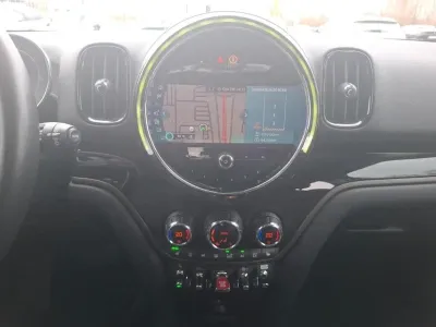 MINI Countryman Cooper S 178ch  Essential ALL4 BVA8 occasion 2022 - Photo 4