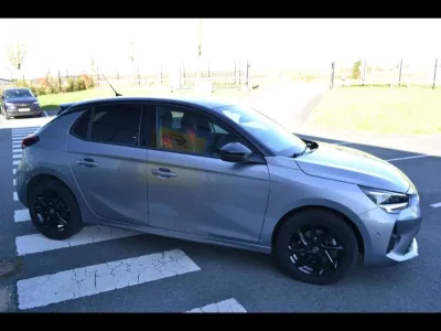 OPEL Corsa 1.2 Turbo 100ch GS Line occasion 2023 - Photo 2