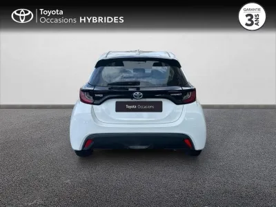 TOYOTA Yaris 116h Dynamic 5p MY22 occasion 2023 - Photo 4