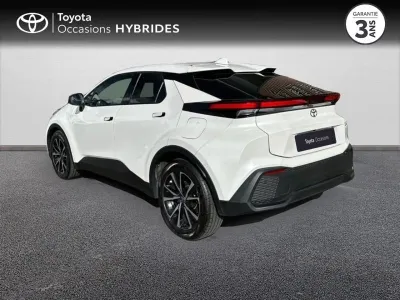 TOYOTA C-HR 1.8 Hybride 140ch Design NG23 occasion 2024 - Photo 2