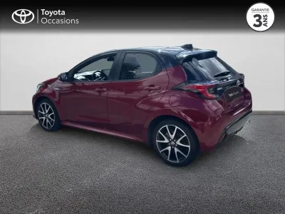 TOYOTA Yaris 116h Collection 5p occasion 2021 - Photo 2