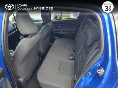 TOYOTA Yaris 100h Collection 5p RC19 occasion 2020 - Photo 4