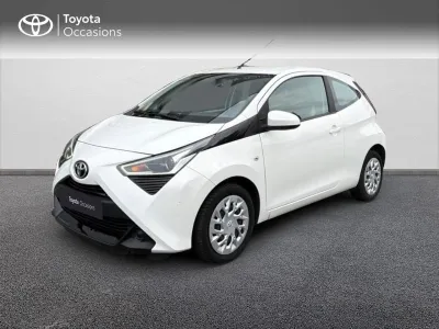 TOYOTA Aygo 1.0 VVT-i 72ch x-play x-shift 5p occasion 2019 - Photo 1