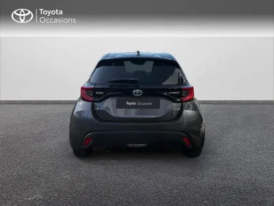 TOYOTA Yaris 116h Design 5p MY22 occasion 2022 - Photo 4