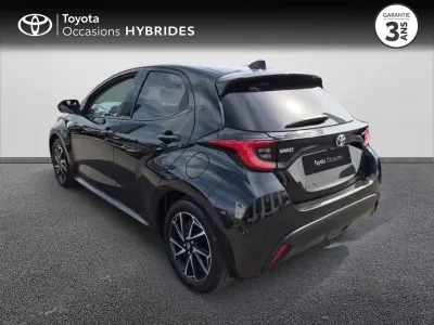 TOYOTA Yaris 116h Design 5p MY22 occasion 2022 - Photo 2