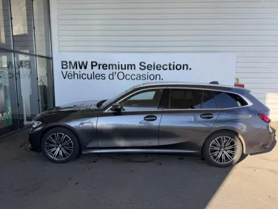 BMW Série 3 Touring 330eA xDrive 292ch M Sport occasion 2020 - Photo 2