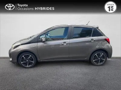 TOYOTA Yaris HSD 100h Collection 5p occasion 2017 - Photo 3