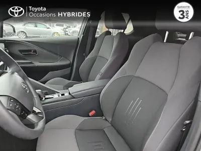 TOYOTA C-HR 2.0 Hybride Rechargeable 225ch Design NG23 occasion 2025 - Photo 3