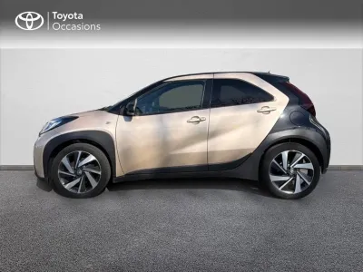 TOYOTA Aygo X 1.0 VVT-i 72ch Collection Radar S-CVT occasion 2023 - Photo 3