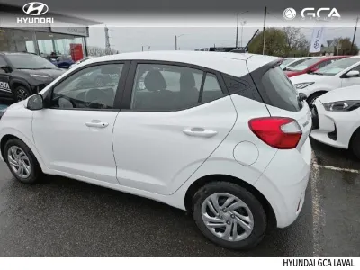 HYUNDAI i10 1.0 67ch ECO Intuitive occasion 2022 - Photo 2
