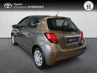 TOYOTA Yaris HSD 100h Dynamic 5p occasion 2017 - Photo 2