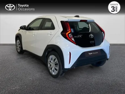TOYOTA Aygo X 1.0 VVT-i 72ch Dynamic occasion 2022 - Photo 2