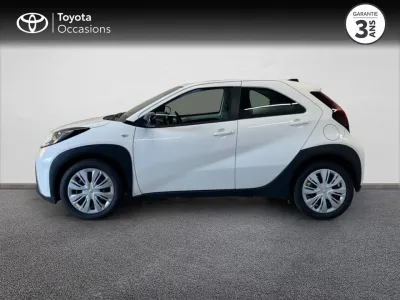 TOYOTA Aygo X 1.0 VVT-i 72ch Dynamic occasion 2022 - Photo 3
