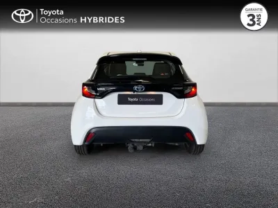 TOYOTA Yaris 116h Dynamic 5p MY22 occasion 2023 - Photo 4