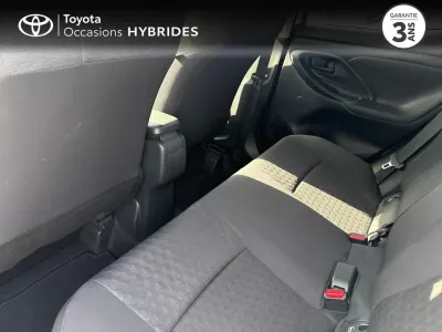 TOYOTA Yaris 116h Design 5p MY22 occasion 2022 - Photo 4