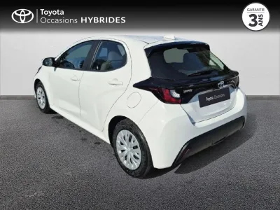 TOYOTA Yaris 116h Dynamic 5p MY22 occasion 2023 - Photo 2
