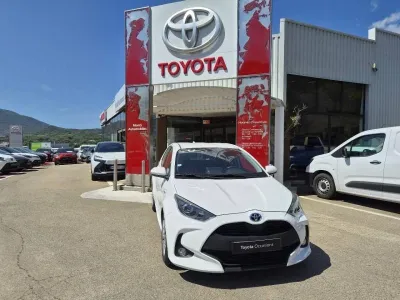 TOYOTA Yaris 116h Dynamic Business 5p + Stage Hybrid Academy MY21 occasion 2020 - Photo 1