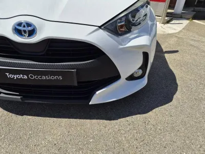 TOYOTA Yaris 116h Dynamic Business 5p + Stage Hybrid Academy MY21 occasion 2020 - Photo 2