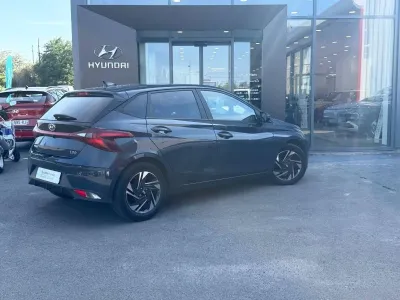 HYUNDAI i20 1.2 84ch Intuitive occasion 2023 - Photo 4