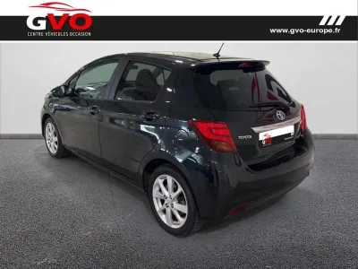 TOYOTA Yaris HSD 100h Dynamic 5p occasion 2014 - Photo 2
