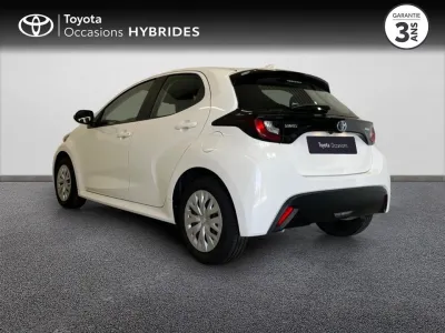 TOYOTA Yaris 116h Dynamic 5p MY21 occasion 2022 - Photo 2