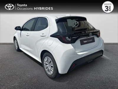 TOYOTA Yaris 116h Dynamic 5p MY22 occasion 2023 - Photo 2