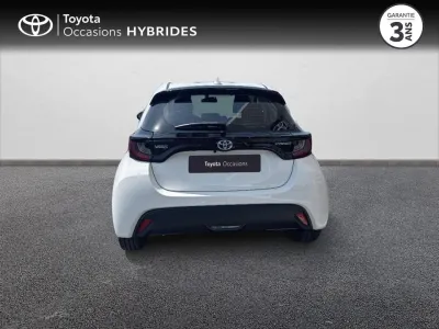 TOYOTA Yaris 116h Dynamic 5p MY22 occasion 2023 - Photo 4