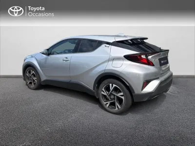 TOYOTA C-HR 1.8 Hybride 122ch Design E-CVT occasion 2023 - Photo 2