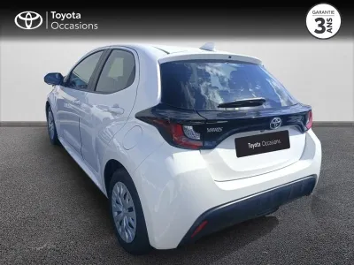 TOYOTA Yaris 70 VVT-i Dynamic 5p MY22 occasion 2023 - Photo 2