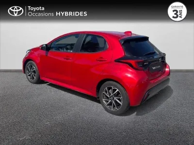 TOYOTA Yaris 116h Design 5p MY22 occasion 2024 - Photo 2