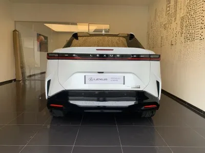 LEXUS RZ 500e Executive MC26 occasion 2026 - Photo 2