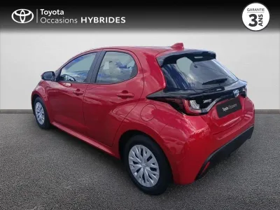 TOYOTA Yaris 116h Dynamic 5p MY22 occasion 2023 - Photo 2