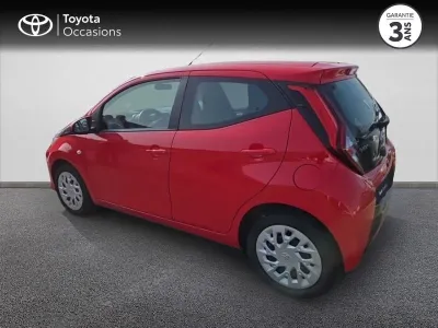 TOYOTA Aygo 1.0 VVT-i 72ch x-play 5p occasion 2019 - Photo 2