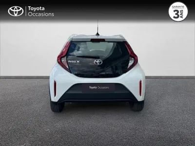 TOYOTA Aygo X 1.0 VVT-i 72ch Dynamic occasion 2022 - Photo 4