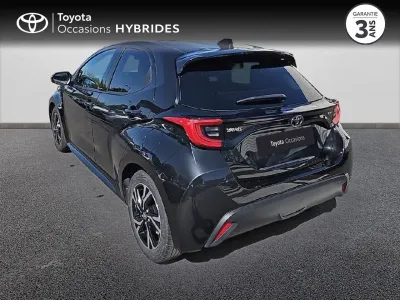 TOYOTA Yaris 116h Design 5p MC24 occasion 2025 - Photo 2