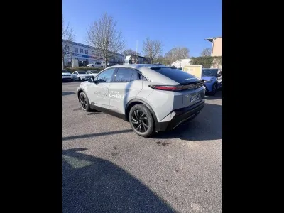 TOYOTA C-HR+ 224ch 77kWh Design Grande Autonomie occasion 2026 - Photo 4