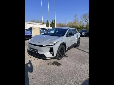 TOYOTA C-HR+ 224ch 77kWh Design Grande Autonomie occasion 2026 - Photo 2