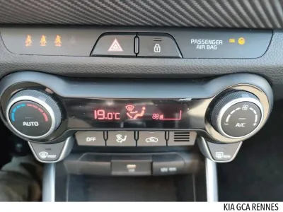 KIA Stonic 1.0 T-GDi 100ch GT Line occasion 2023 - Photo 3