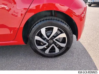 VOLKSWAGEN up! 1.0 65ch BlueMotion Technology Active 5p occasion 2023 - Photo 4