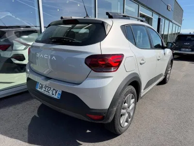 DACIA Sandero 1.0 TCe 90ch Stepway Expression occasion 2023 - Photo 4