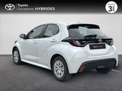 TOYOTA Yaris 116h Dynamic 5p MY22 occasion 2023 - Photo 2