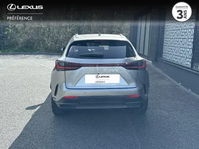 LEXUS NX 450h+ Luxe 4WD MY24 occasion 2024 - Photo 4